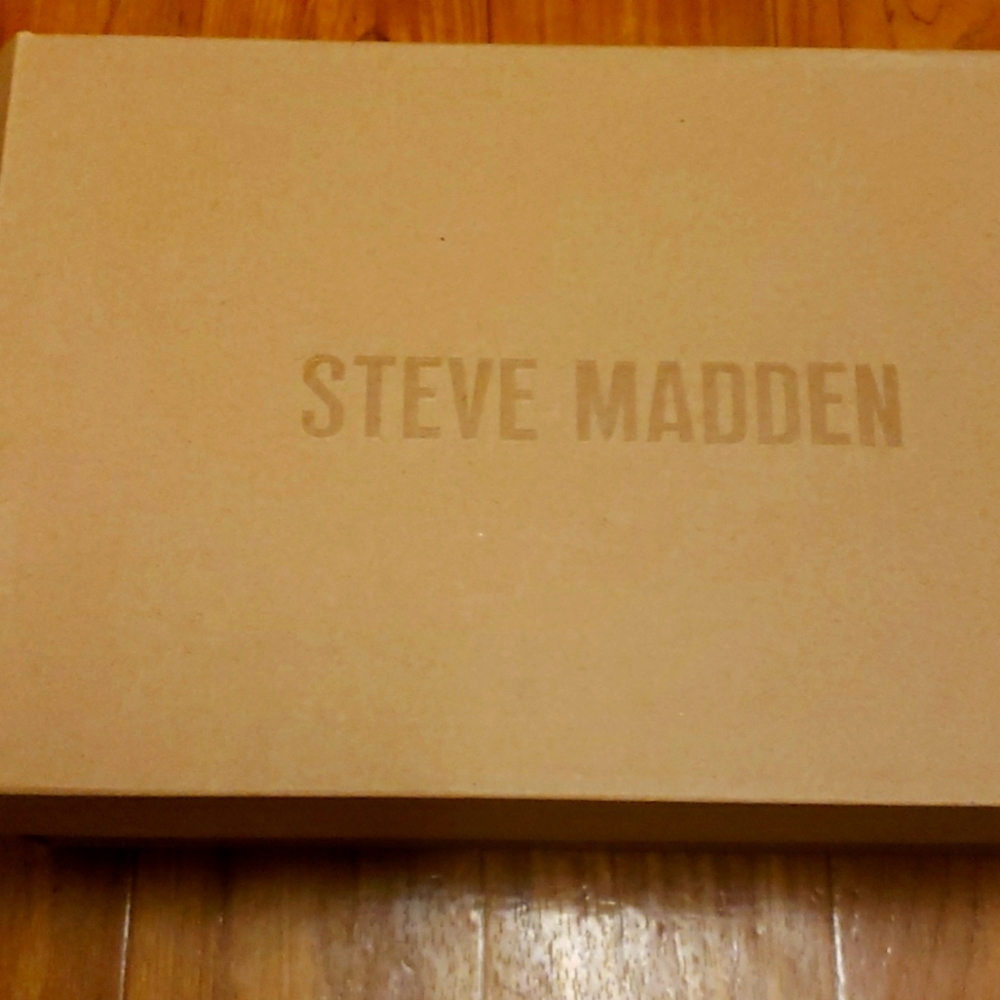 ❤Steve Madden silver star shoe❤ - Picture 9 of 9